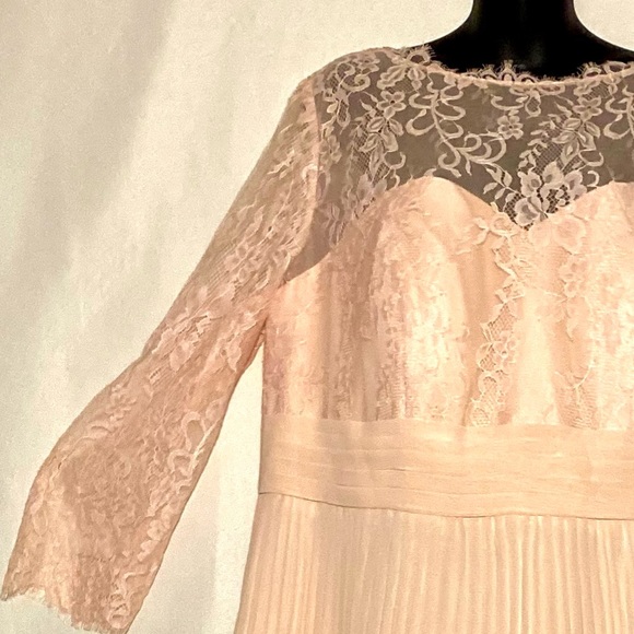 JJ’s House A-Line Scoop Neck Ankle - Length Dress with Pleated - Picture 17 of 17